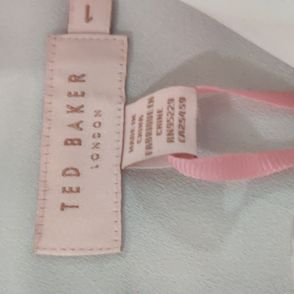 Dress - Picture 2 of 2